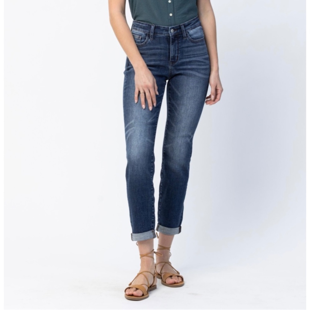 JUDY BLUE BASIC CUFFED SLIM FIT JEANS